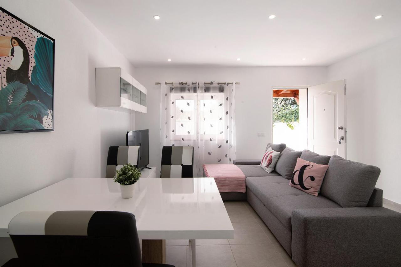 Adelino Guest House โอลเญา ภายนอก รูปภาพ